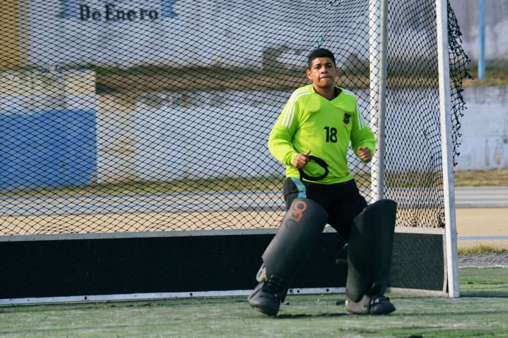 Sim&oacute;n Carrera, el mejor portero de hockey sobre c&eacute;sped del clasificatorio juvenil para los Panamericanos