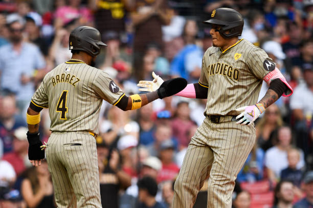 Noti- Deporte: Los Lideres Latinos en Hits, Dobles y Triples en las Grandes Ligas Noti- Deporte: Los Lideres Latinos en Hits, Dobles y Triples en las Grandes Ligas