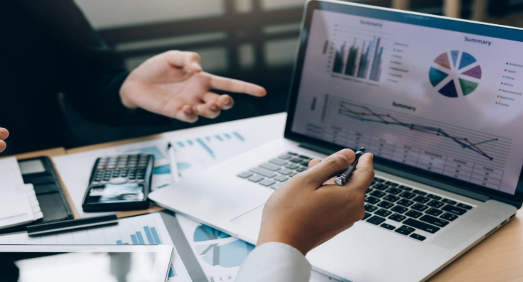 Oswaldo Karam Macia | Cómo Llevar las Finanzas de Tu Negocio: Una Guía Práctica Oswaldo Karam Macia | Cómo Llevar las Finanzas de Tu Negocio: Una Guía Práctica