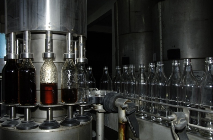 Metropolitan Distribuitors | Ron: Origen y Producci&oacute;n en el Caribe