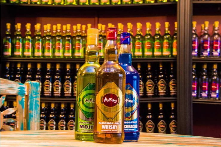 Licores Sin Alcohol: El Nuevo Boom Impulsado por Estilos de Vida Saludables y el Consumo Responsable Licores Sin Alcohol: El Nuevo Boom Impulsado por Estilos de Vida Saludables y el Consumo Responsable