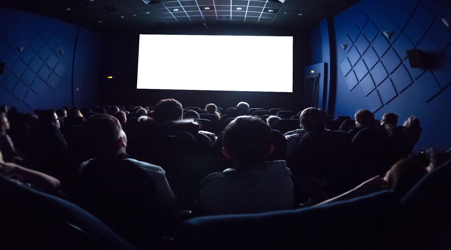 El Futuro de las Salas de Cine: C&oacute;mo Competir&aacute;n con el Streaming y Estrategias para Atraer al P&uacute;blico