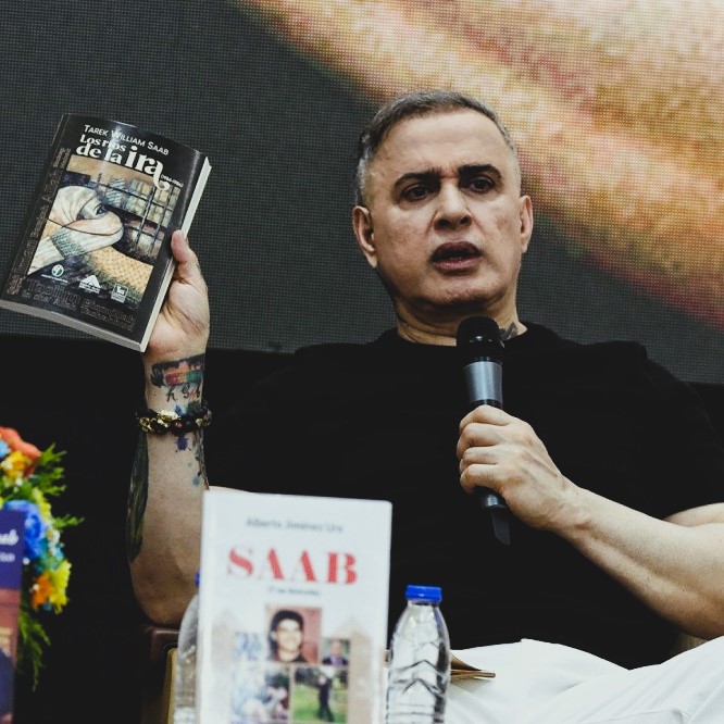 Tarek William Saab celebr&oacute; 45 a&ntilde;os de vida literaria en la Filven Carabobo