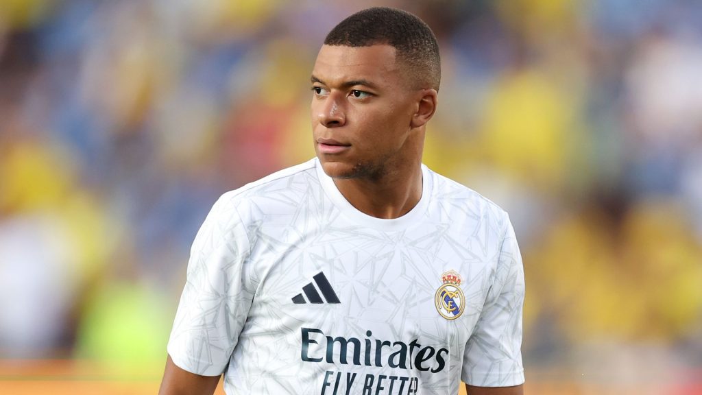 Noti- deporte: Mbapp&eacute; es el mejor debutante de la historia del Real Madrid