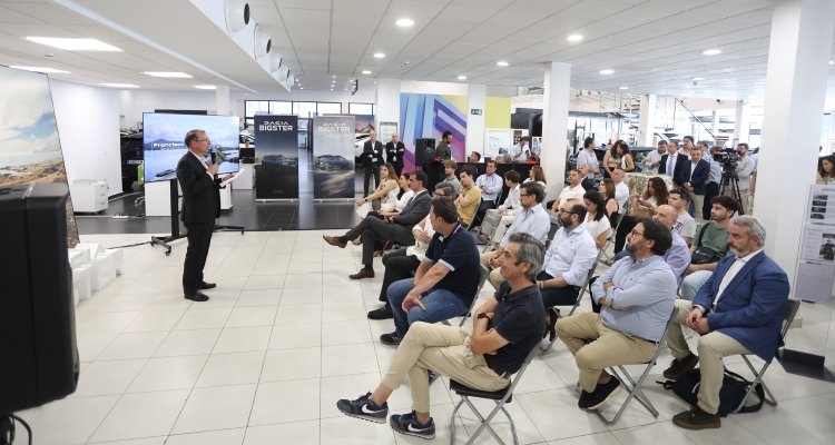 Noti- Deporte: Dacia Bigster Tour hace escala en Sevilla con una presentaci&oacute;n en Dacia Syrsa