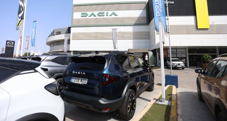 Noti- Deporte: Dacia Bigster Tour hace escala en Sevilla con una presentaci&oacute;n en Dacia Syrsa