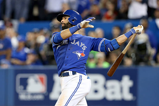 Noti- Deporte: Jose Bautista, Latinos y el Salon de la Fama del Beisbol de Canada