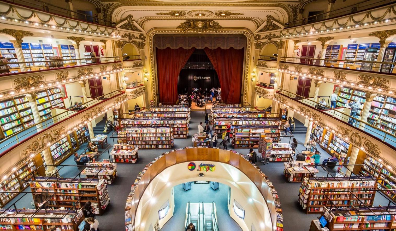 Javier Francisco Ceballos Jim&eacute;nez | 5 Librer&iacute;as Curiosas que Desaf&iacute;an la Imaginaci&oacute;n