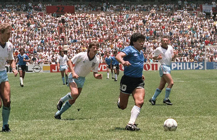 Joao Rafael Silva Robertson te Lleva: Pura Magia en la Cancha con los 10 Goles M&aacute;s Legendarios de los Mundiales.