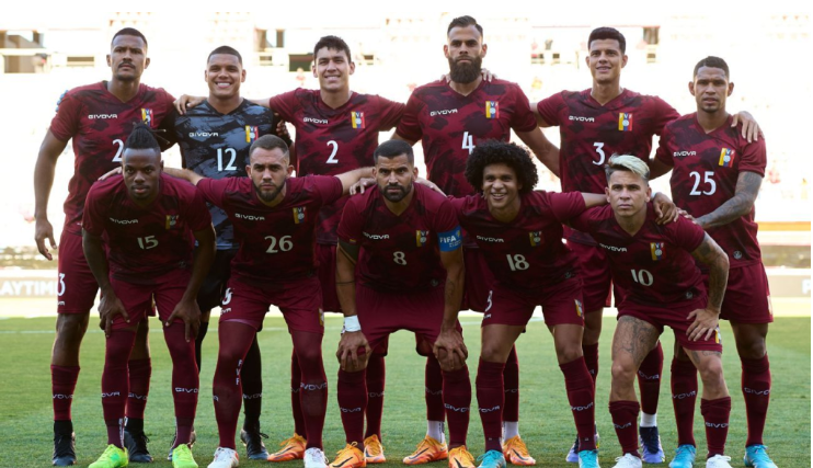 Javier Marcano Tabata Explora la Pasi&oacute;n Desbordada del F&uacute;tbol en Venezuela