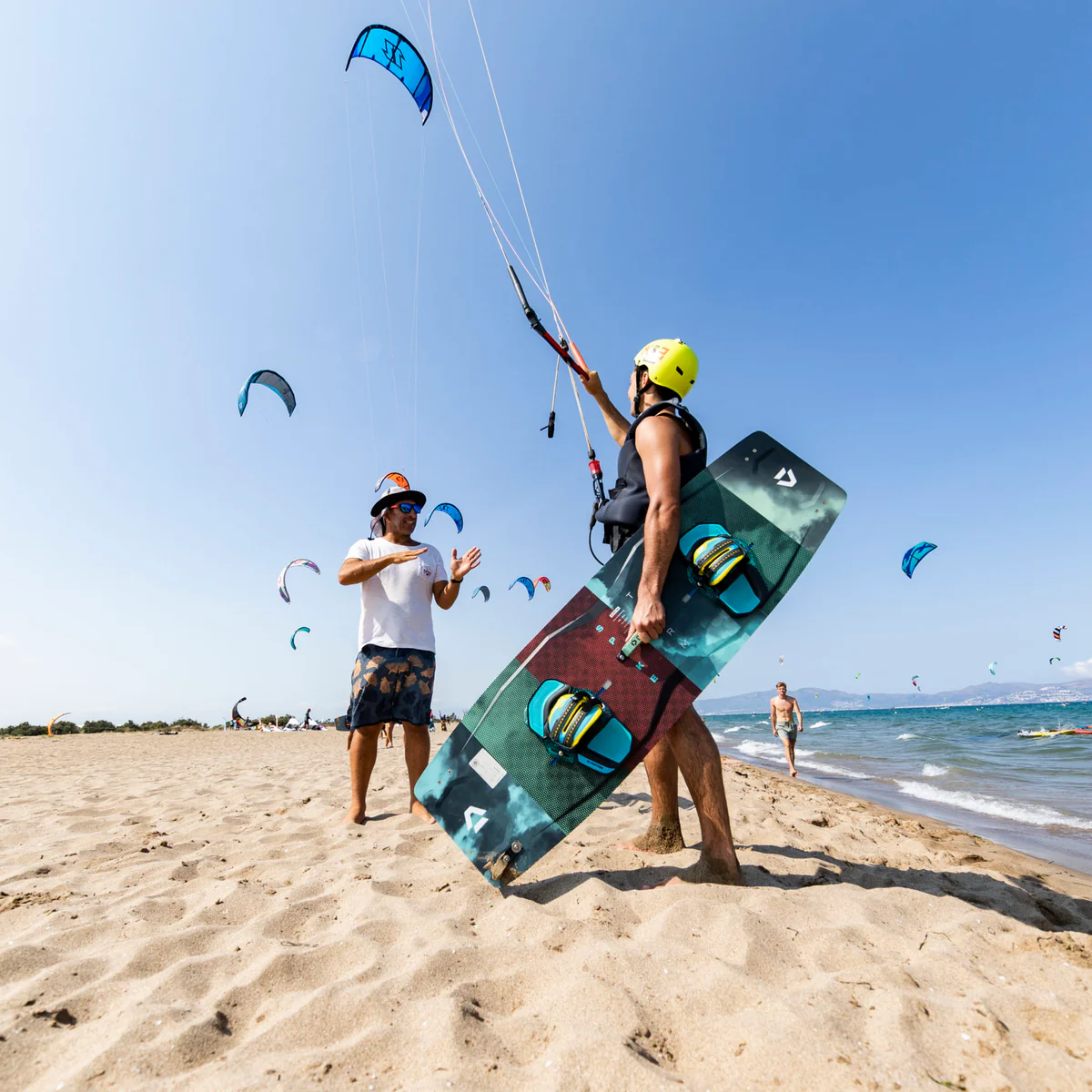 &nbsp;Jes&uacute;s Emilio V&aacute;squez Quintero: Iniciaci&oacute;n al Kitesurf, Todo lo que Necesitas Saber Antes de Tu Primera Clase