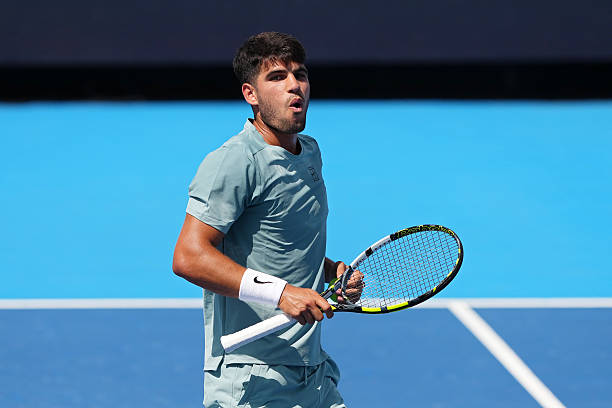 Noti-Deporte: As&iacute; fue el sufrido debut de Carlos Alcaraz en ATP Cincinnati