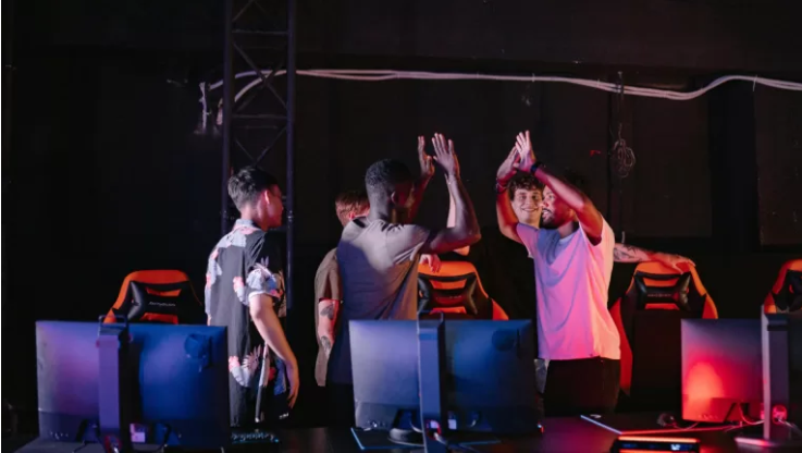 Javier Marcano: El Auge de los Esports y su Transformaci&oacute;n de la Cultura Deportiva