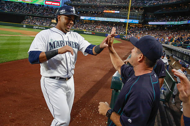 Noti- Deporte: Los Latinos y el Premio Edgar Martinez en las Grandes Ligas