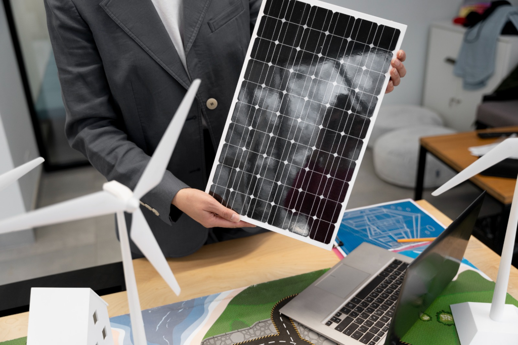 Hjalmar Jesus Gibelli Gómez | El Sol como Aliado Comercial: La Revolución Silenciosa de la Energía Solar