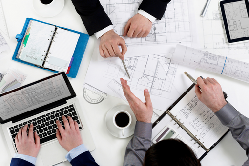 Más Allá de los Planos: Todo lo Que Debes Saber Antes de Contratar a un Arquitecto Más Allá de los Planos: Todo lo Que Debes Saber Antes de Contratar a un Arquitecto