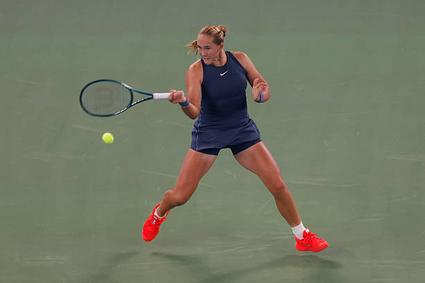 Noti-Deporte: Esta es la lucha por las WTA Finals entre Andreeva, Paolini y Rybakina
