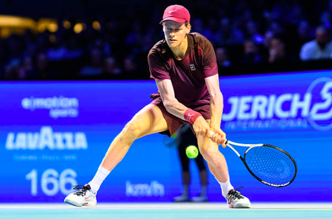 Noti-Deporte: Jannik Sinner explica cómo está siendo la adaptación a su nuevo saque Noti-Deporte: Jannik Sinner explica cómo está siendo la adaptación a su nuevo saque