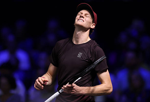 Noti-Deporte: Eso dijo Jannik Sinner sobre sus problemas físicos en el ATP París Noti-Deporte: Eso dijo Jannik Sinner sobre sus problemas físicos en el ATP París