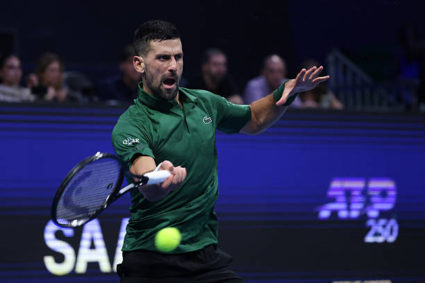 Noti-Deporte: As&iacute; gan&oacute; Djokovic en Atenas y pas&oacute; a semifinales