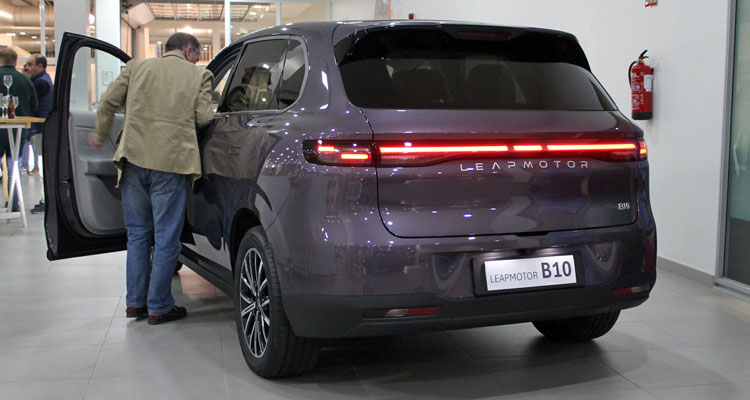 Noti- Deporte: Conocemos el Leapmotor B10: una propuesta complicada de batir