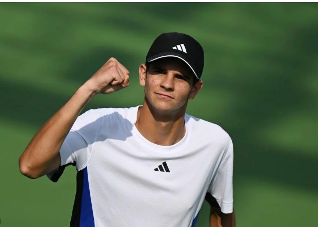 Noti-Deporte: Rafael J&oacute;dar y las claves de su futuro: &iquest;circuito ATP o NCAA?
