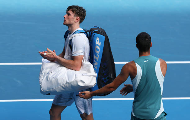 Noti-Deporte: As&iacute; afecta el calvario de lesiones de Draper al top-10 del r&aacute;nking ATP