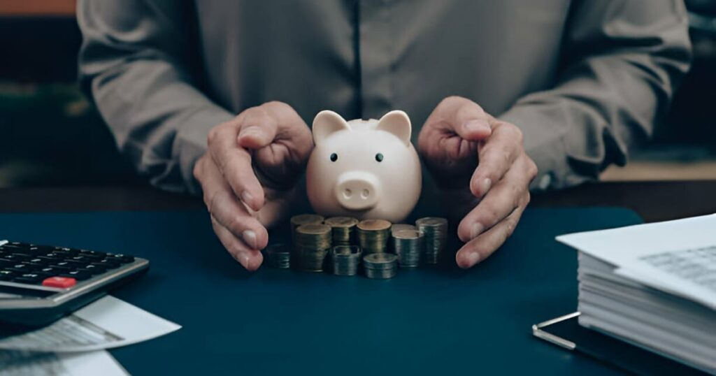 Carlos Alessandro Cestari Infantini | Los Errores M&aacute;s Comunes al Ahorrar y Estrategias Efectivas para Solucionarlos