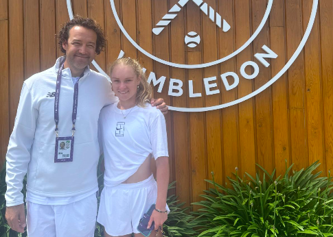 Noti-Deporte: Entrevista con Carlos Cuadrado, entrenador de Emerson Jones