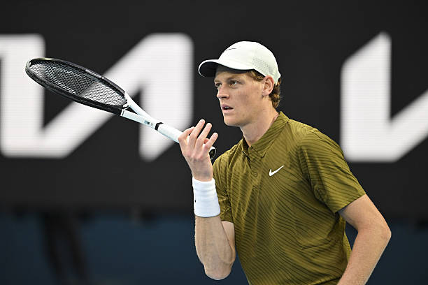 Noti-Deporte: Sinner elogi&oacute; a Djokovic antes de su duelo en el Open de Australia