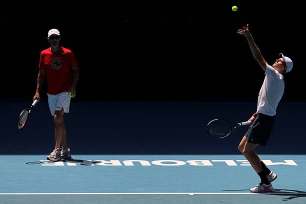 Noti-Deporte: Sinner confirma un secreto a voces: "Cahill continuar&aacute; al menos una temporada m&aacute;s"