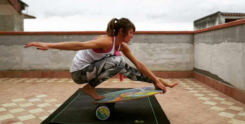 Alberto Constantino Konrad Davila | Dominando la Ola: 5 Ejercicios Clave para Mejorar tu Equilibrio en Surf y Kitesurf