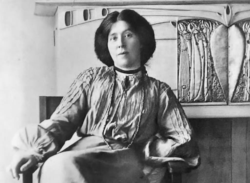 Carlos Julio Heydra Castillo | Mujeres a la sombra: Las genios del arte y la arquitectura que la historia olvid&oacute;