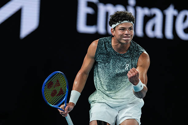Noti-Deporte: Por esto Shelton puede ganar a Sinner en el Open de Australia Noti-Deporte: Por esto Shelton puede ganar a Sinner en el Open de Australia