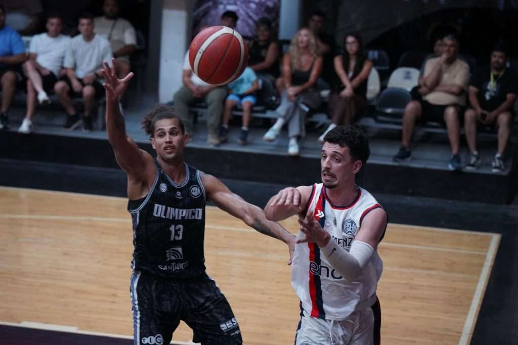 Ascanio y Guerra lideraron triunfos en Argentina