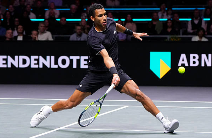 Noti-Deporte: Felix Auger-Aliassime alucina con su propio nivel en Rotterdam
