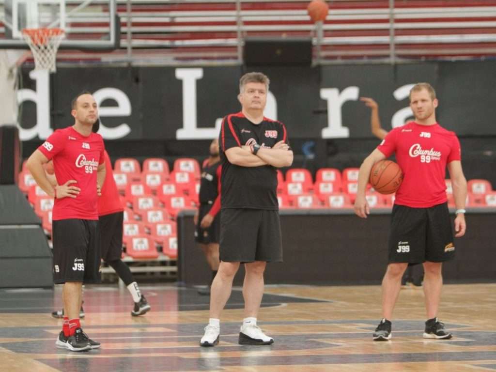 Fernando Dur&oacute; va con su disciplina a Margarita