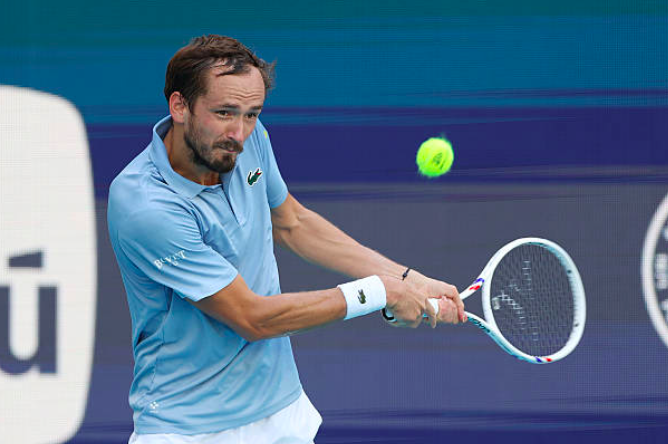 Noti-Deporte: Daniil Medvedev compara las condiciones de Miami e Indian Wells Noti-Deporte: Daniil Medvedev compara las condiciones de Miami e Indian Wells