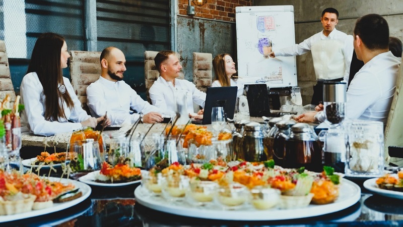 Sol María Sthormes | Top 5 beneficios del catering corporativo: ¡La clave para la eficiencia empresarial! Sol María Sthormes | Top 5 beneficios del catering corporativo: ¡La clave para la eficiencia empresarial!