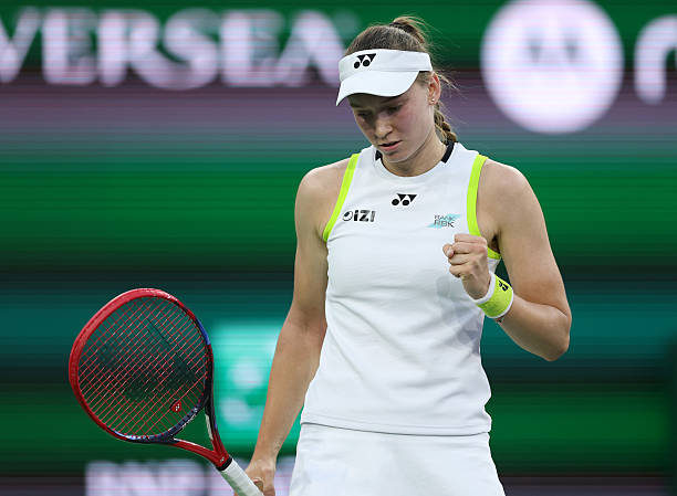 Noti-Deporte: Rybakina gana a Svitolina y reta a Sabalenka en la final Indian Wells