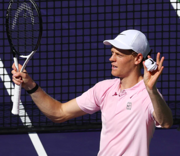 Noti-Deporte: Jannik Sinner explica qué le aportó esquiar como jugador de tenis Noti-Deporte: Jannik Sinner explica qué le aportó esquiar como jugador de tenis
