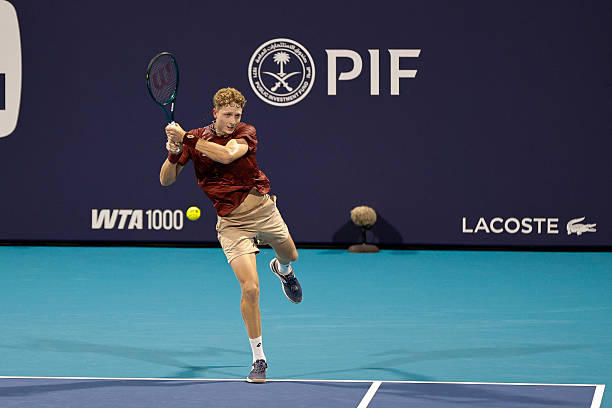 Noti-Deporte: As&iacute; fue la victoria de Landaluce ante Khachanov en el Miami Open 2026