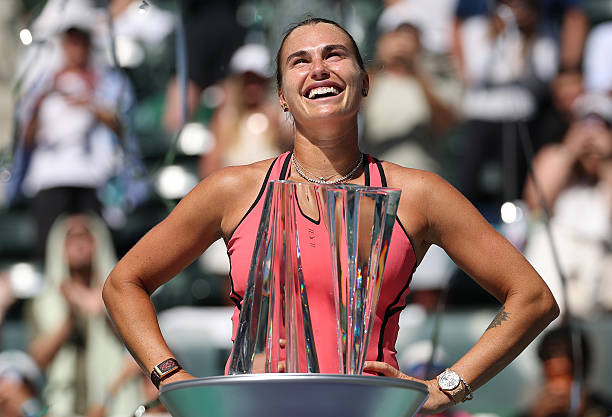 Noti-Deporte: Sabalenka analiza su rivalidad con Rybakina tras ganar en Indian Wells Noti-Deporte: Sabalenka analiza su rivalidad con Rybakina tras ganar en Indian Wells
