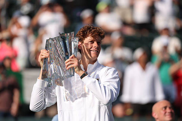 Noti-Deporte: El emotivo elogio de Sinner a Medvedev tras ganarle en Indian Wells Noti-Deporte: El emotivo elogio de Sinner a Medvedev tras ganarle en Indian Wells