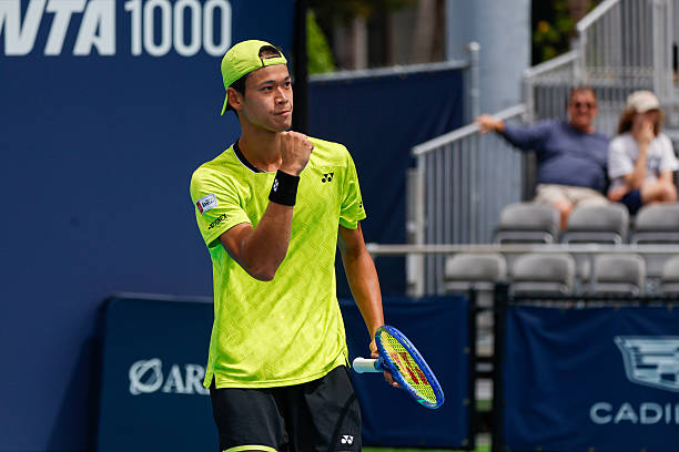 Noti-Deporte: Sakamoto irrumpe en Miami y deja una lecci&oacute;n tras entrenar con Sinner