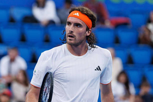 Noti-Deporte: Tsitsipas habla de su lesi&oacute;n, salud mental y fe en ganar un Grand Slam