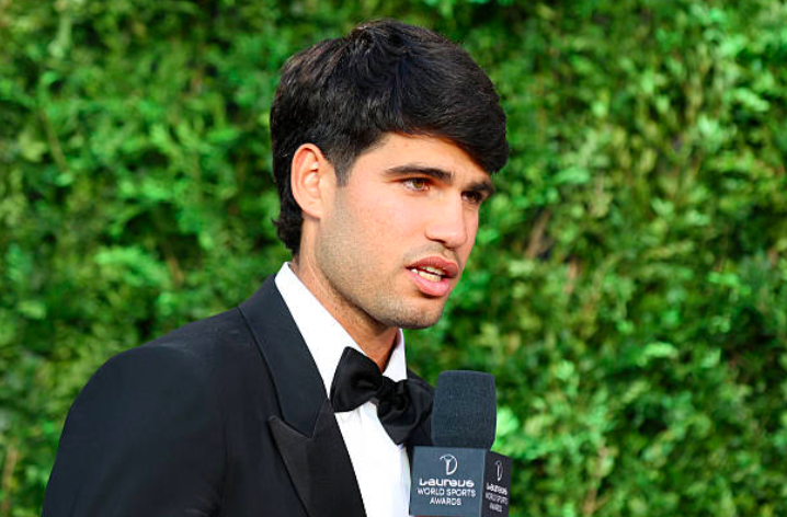 Noti-Deporte: Carlos Alcaraz asume los riesgos que tendr&iacute;a jugar Roland Garros