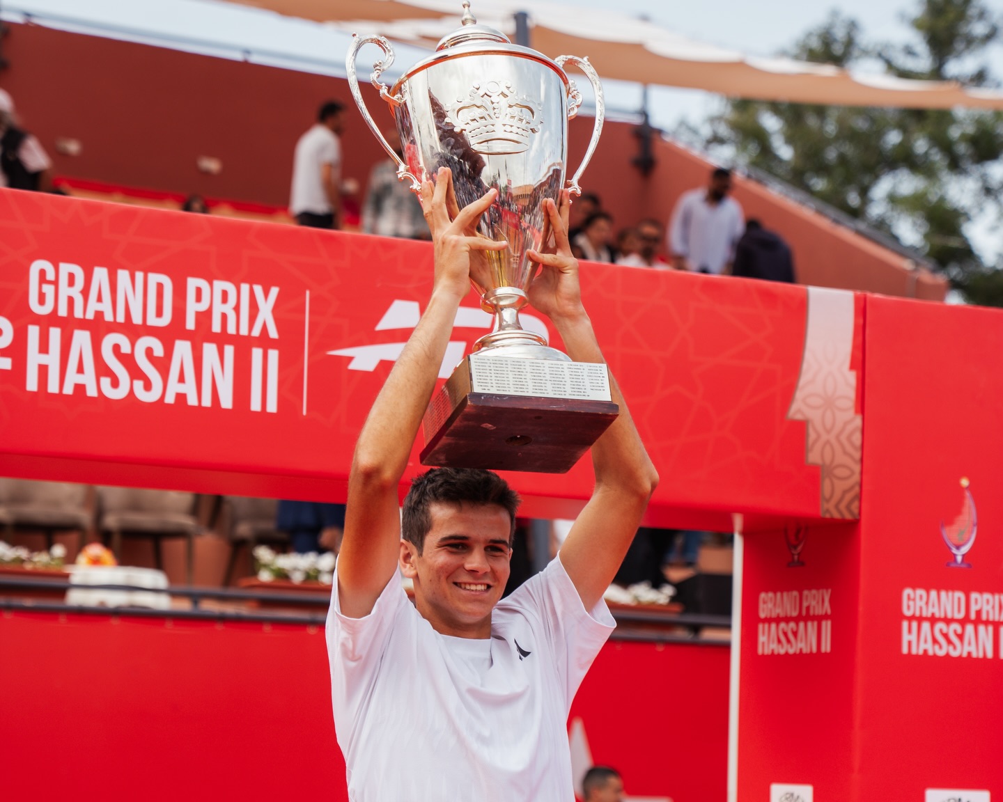 Noti-Deporte: J&oacute;dar se acuerda de Nadal y Alcaraz tras su primer t&iacute;tulo ATP