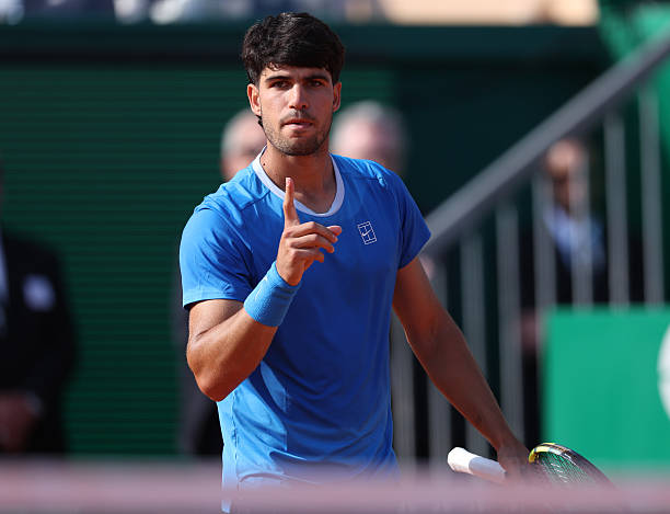Noti-Deporte: Este es el gran reto de Alcaraz en tierra batida que Nadal no logr&oacute;