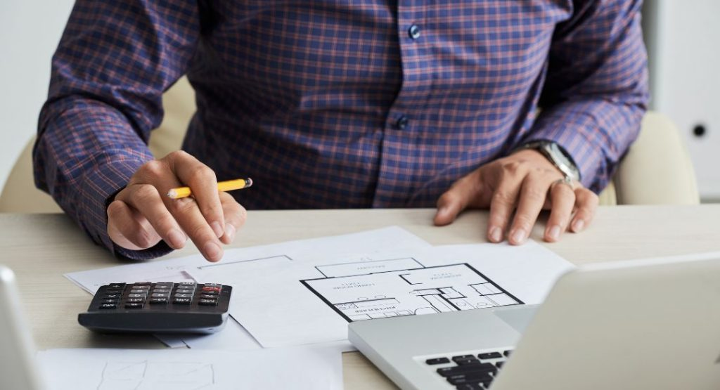 Francesco Lovaglio Tafuri | Construcci&oacute;n de bancos de plaza